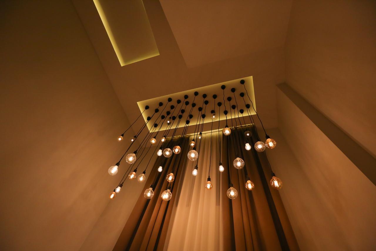 Hotel Delta Premium دراس المظهر الخارجي الصورة